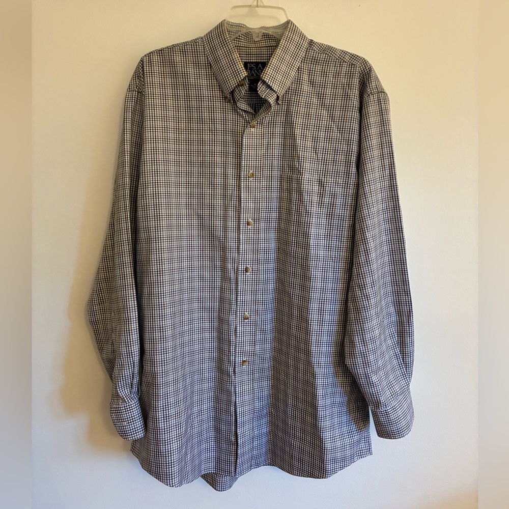 Jos. A. Bank Men's Small-Check Button-Down Shirt, sz M